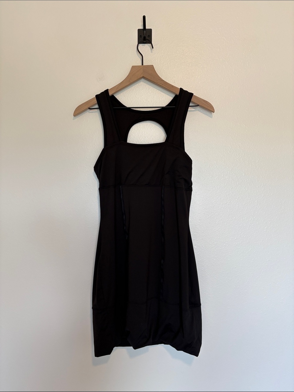 Lija Stretchy Jerseu Knit Sleeveless Square Neck Athletic Dress Black Medium - Picture 2 of 8